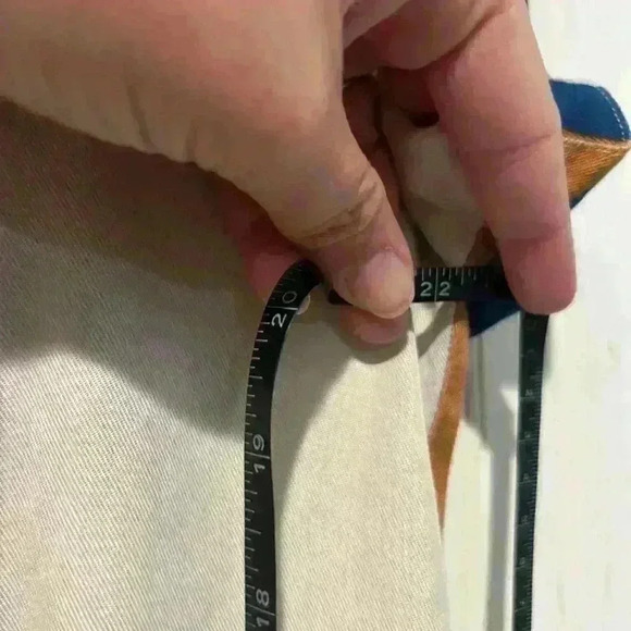 John mark women’s button down tie front mixed pattern blouse Sz. Med EUC office - Picture 4 of 5